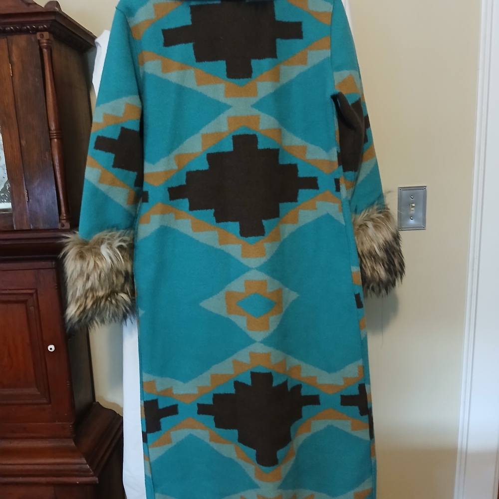 Tasha Polizzi Teal and Brown Cape with Faux Fur - Picture 2 of 7